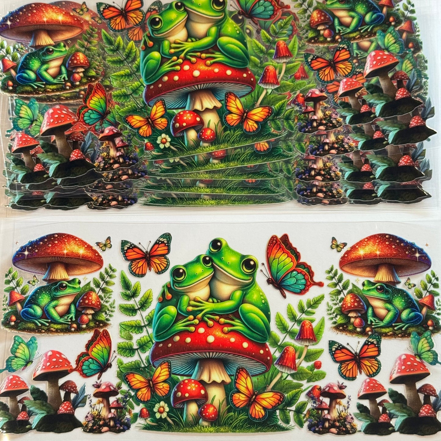 Frog & Mushrooms Cup Wrap #31